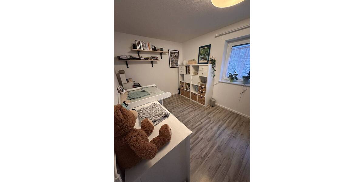 Etagenwohnung Lauffen am Neckar - 3 Zimmer, 93 m&sup2;, 1.300&euro; | Angebot:26803704