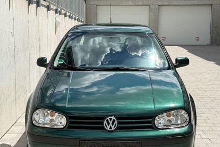VW Golf 247.000 km 750 &euro; Bad Friedrichshall 74177