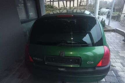 Renault Clio 185.500 km 1.200 &euro; Bretzfeld 74626