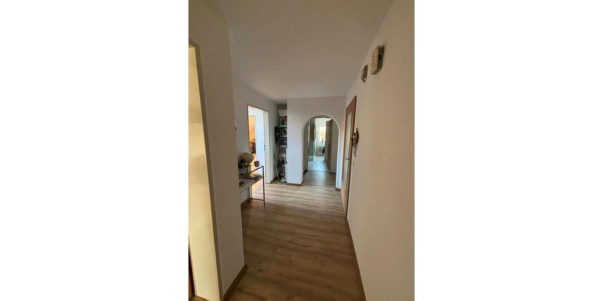 Dachgeschoßwohnung Neudenau - 3 Zimmer, 95 m&sup2;, 850&euro; | Angebot:25305297