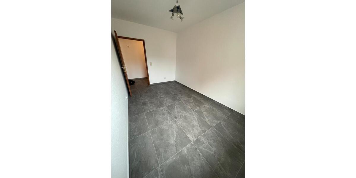 Etagenwohnung Tamm - 3 Zimmer, 80 m&sup2;, 1.445&euro; | Angebot:26331945