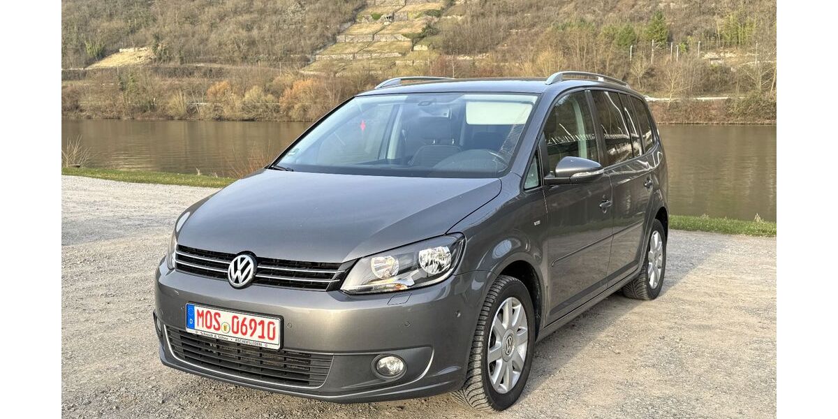 VW Touran 124.750 km 13.490 &euro; Haßmersheim 74855