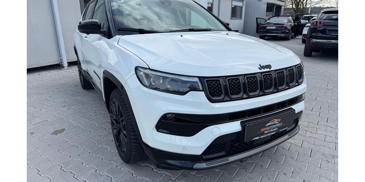 Jeep Compass 19.000 km 22.990 &euro; Öhringen 74613