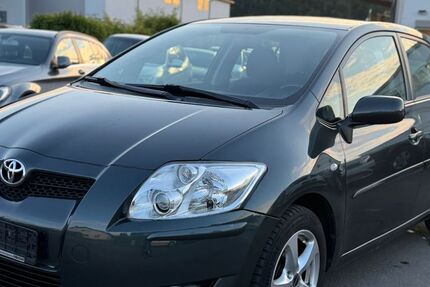 Toyota Auris 117.000 km 4.999 &euro; Gundelsheim 74831