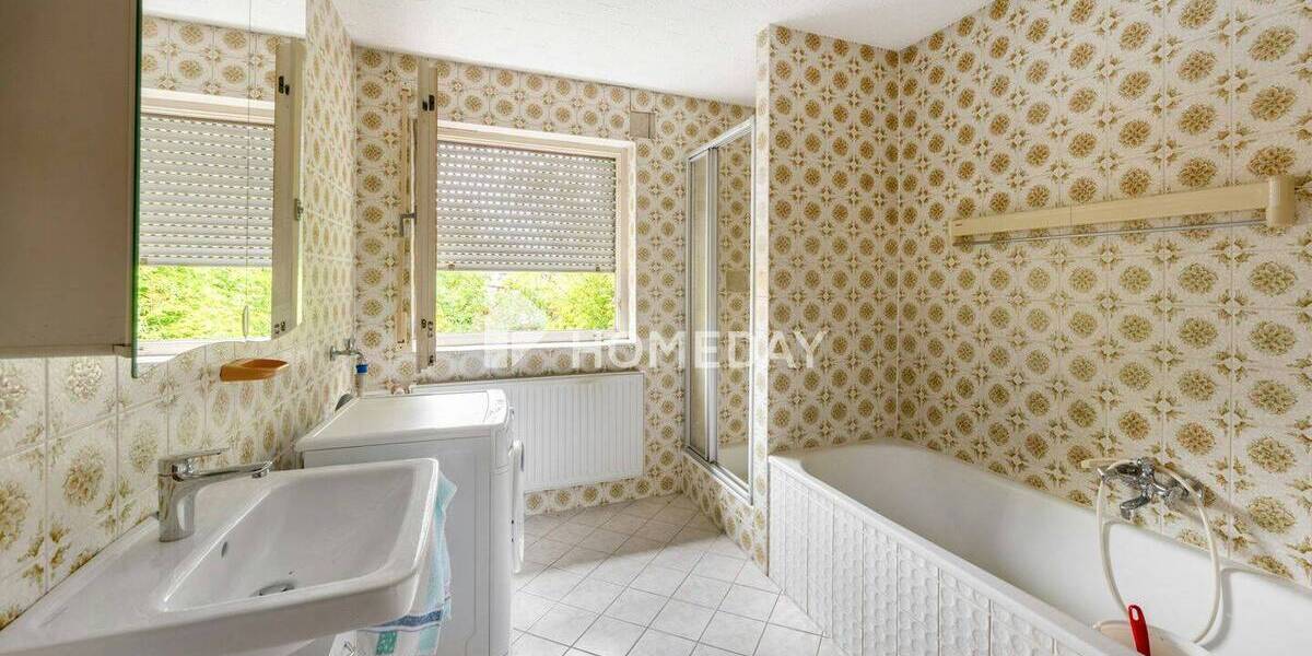 Mehrfamilienhaus, Wohnhaus Obersulm Willsbach - 9 Zimmer, 180 m&sup2;, 369.000&euro; | Angebot:26569186