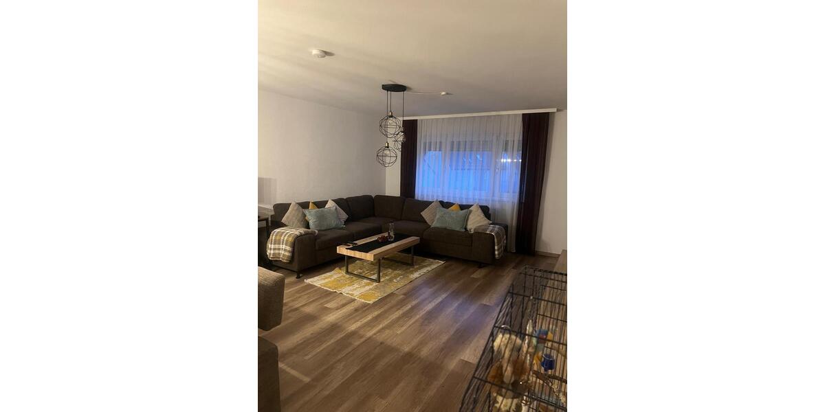 Etagenwohnung Ludwigsburg Eglosheim - 3 Zimmer, 85 m&sup2;, 1.500&euro; | Angebot:24830902