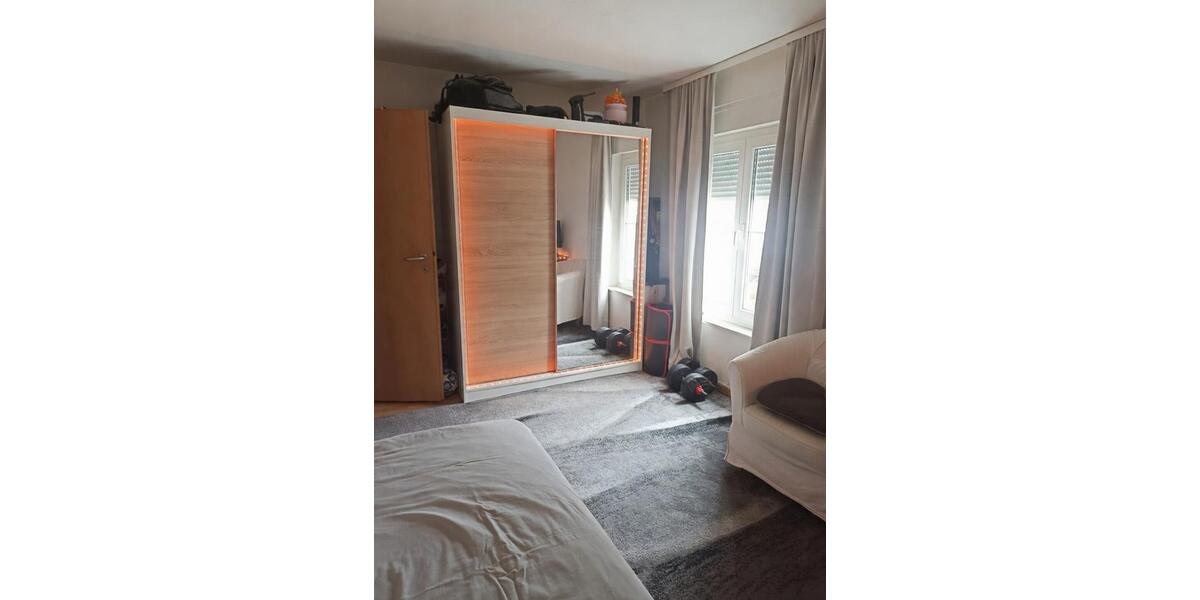 Etagenwohnung Brackenheim - 3 Zimmer, 62 m&sup2;, 229.999&euro; | Angebot:25855420