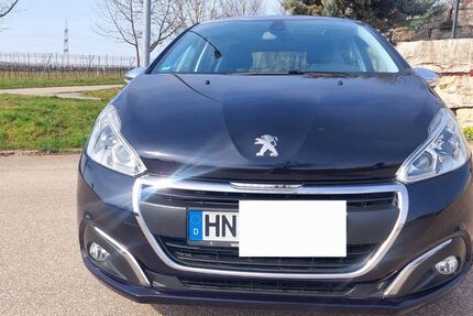 Peugeot 208 68.300 km 7.000 &euro; Nordheim 74226