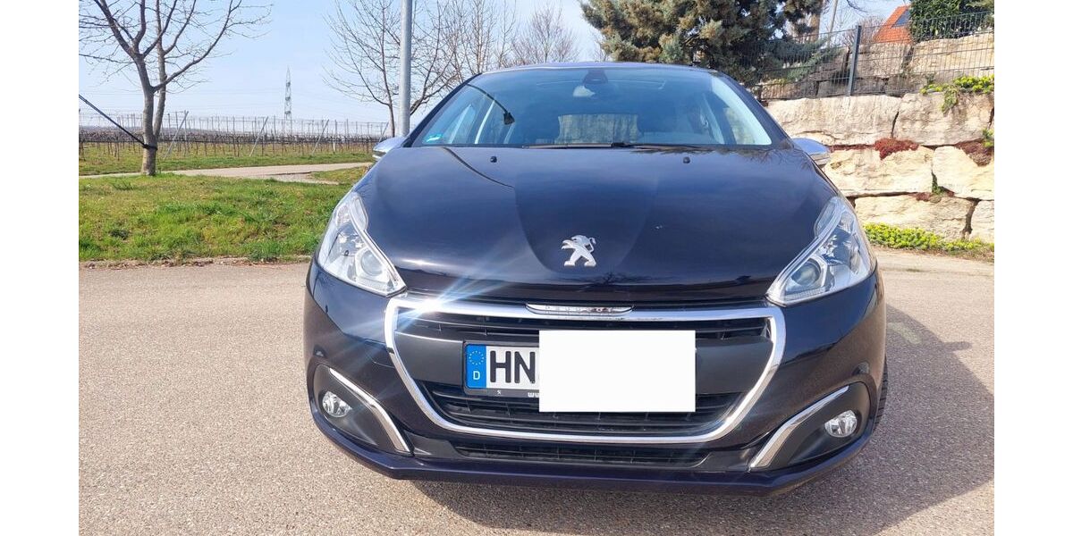 Peugeot 208 68.300 km 7.000 &euro; Nordheim 74226
