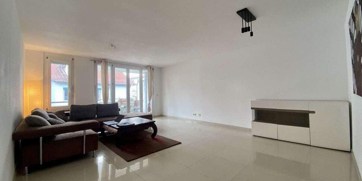 Etagenwohnung Marbach am Neckar Marbach - 3 Zimmer, 86 m&sup2;, 349.000&euro; | Angebot:24711909