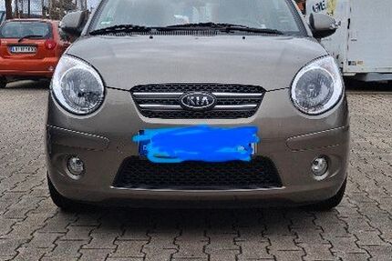 Kia Picanto 104.000 km 2.350 &euro; Asperg 71679