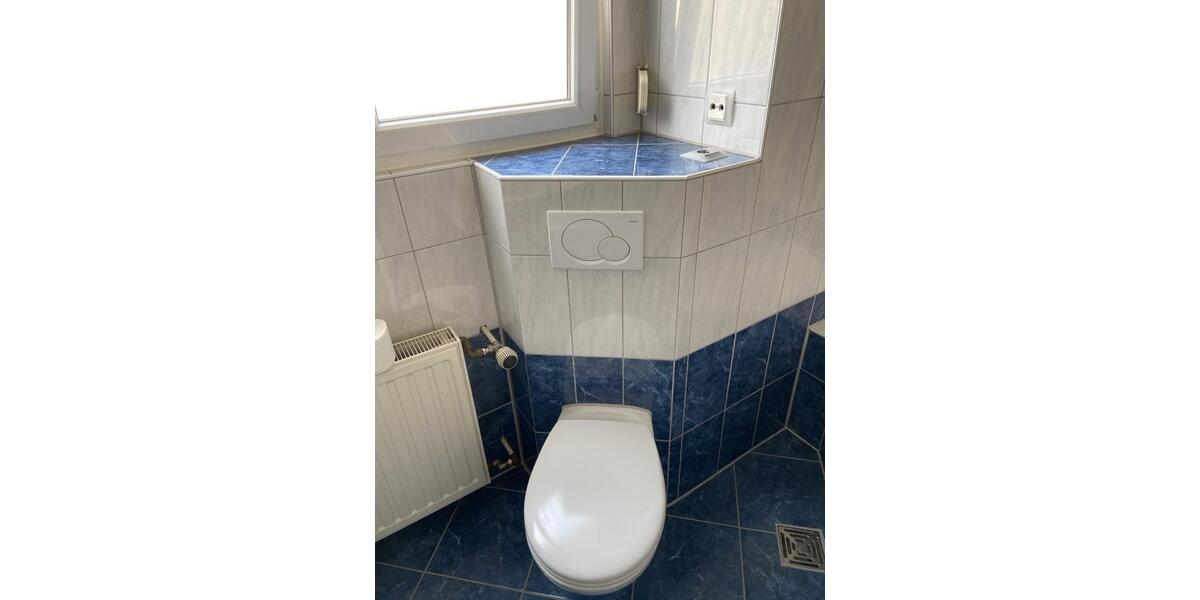 Reihenhaus Tamm - 6 Zimmer, 117 m&sup2;, 1.600&euro; | Angebot:27619017