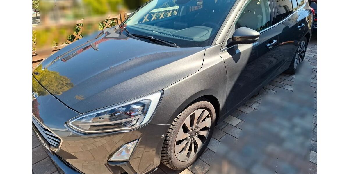 Ford Focus 113.000 km 8.400 &euro; Vaihingen 71665