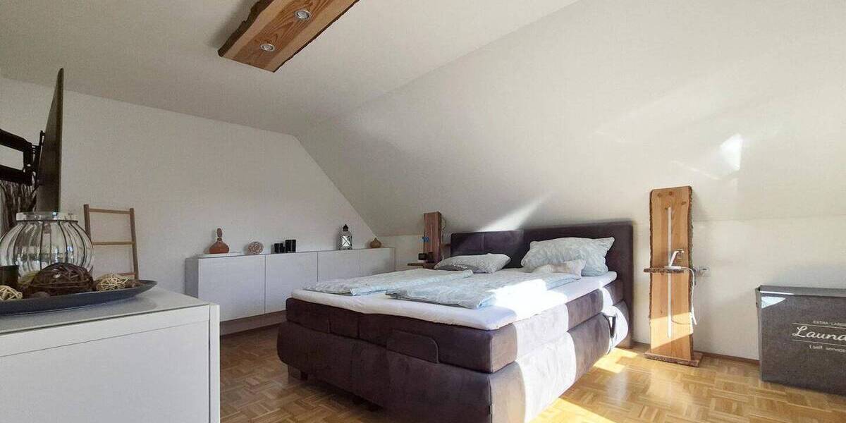 Reihenmittelhaus Weinsberg Wimmental - 4 Zimmer, 149 m&sup2;, 415.000&euro; | Angebot:26217828