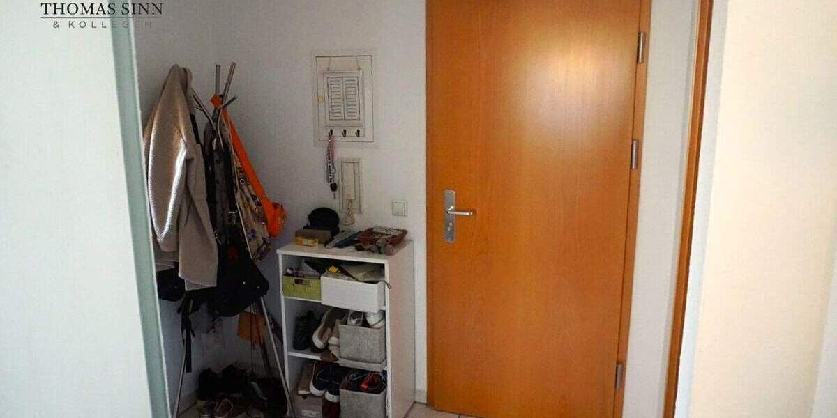 Wunderbar aufgeteilte 2-Zimmer-EG-Wohnung mit tollem Freisitz und kleinem Gartenanteil 2 zimmer