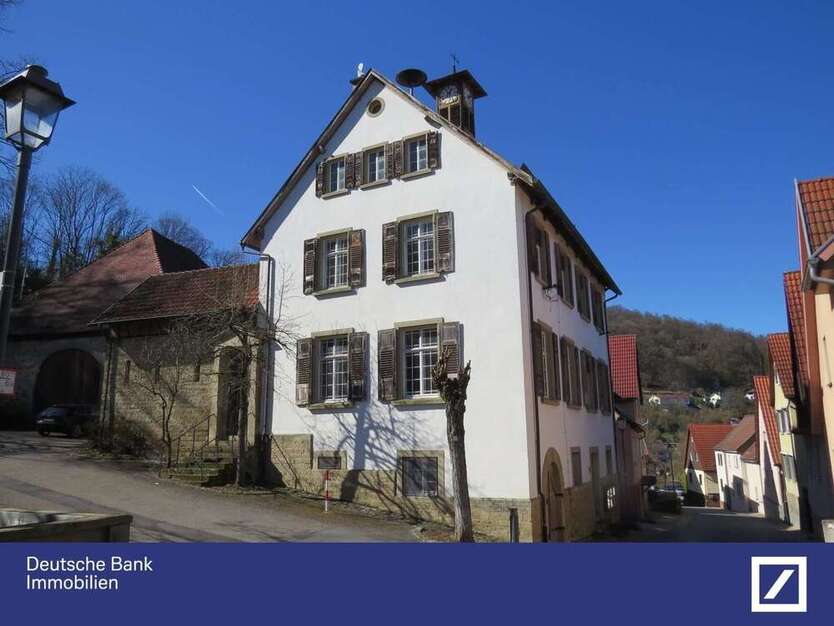 Haus zum Kaufen in Haßmersheim 409.000 € 280 m²