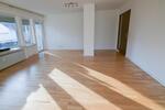 Dachgeschoßwohnung Freiberg am Neckar - 2 Zimmer, 66 m&sup2;, 900&euro; | Angebot:25422858
