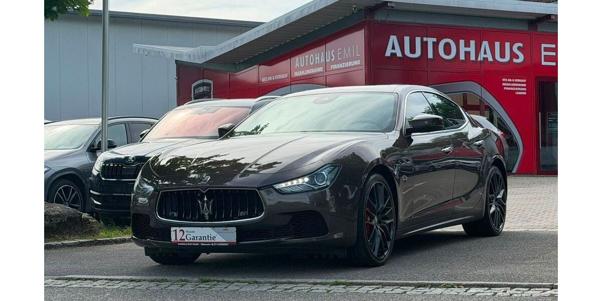 Maserati Ghibli 57.000 km 37.990 &euro; Obersulm 74182