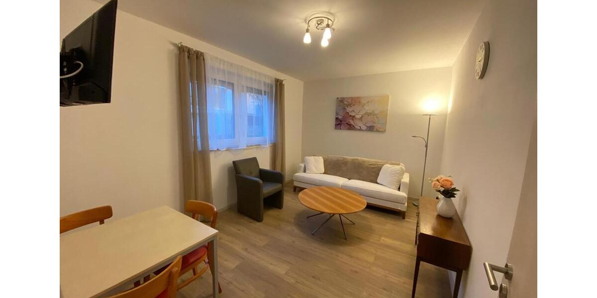 Erdgeschoßwohnung Markgröningen - 2 Zimmer, 40 m&sup2;, 730&euro; | Angebot:25064634