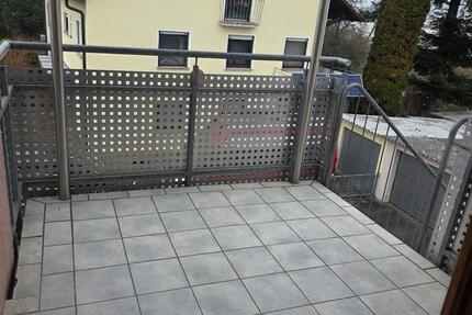 Schöne helle 3 Zi. Dachgeschosswohnung inkl.Stellplatz 3 zimmer