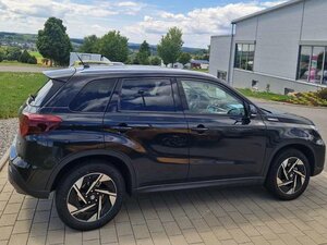 Suzuki Vitara Vollhybrid 1.5 Hybrid Allgrip AGS Comfort+ 1.965 km 29.990 &euro; Obrigheim-Asbach 74847