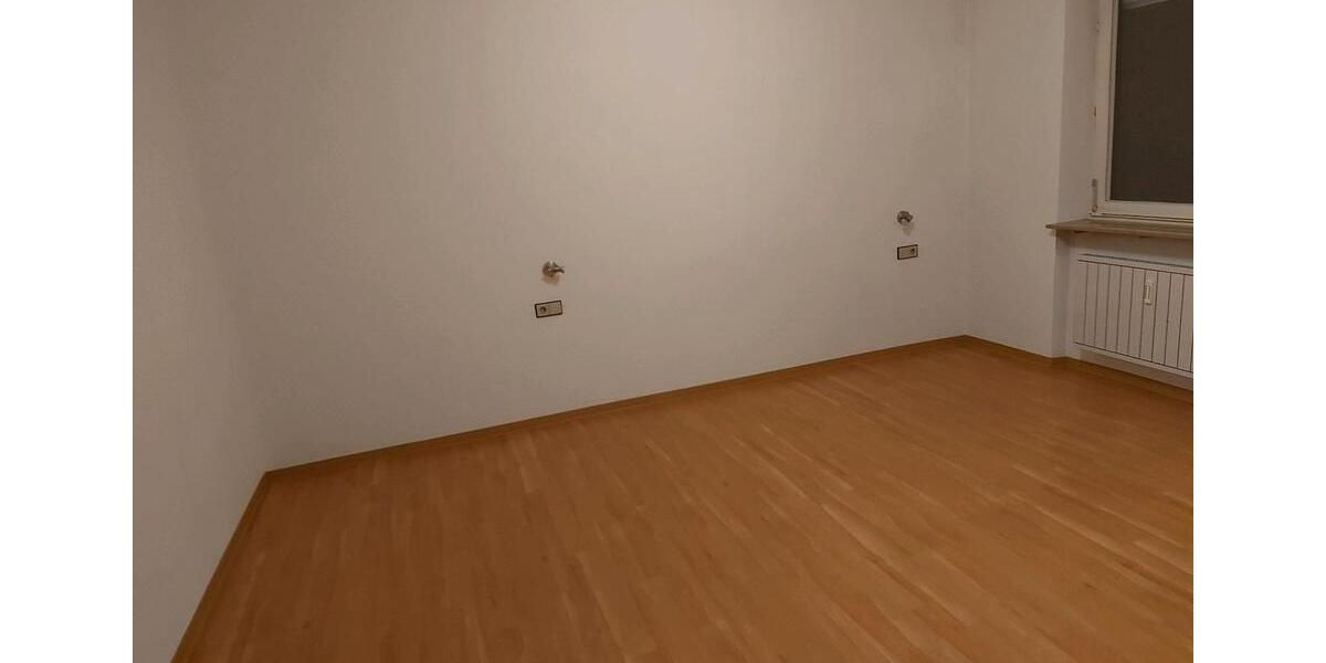 Etagenwohnung Heilbronn Frankenbach - 2.5 Zimmer, 65 m&sup2;, 215.000&euro; | Angebot:26581215