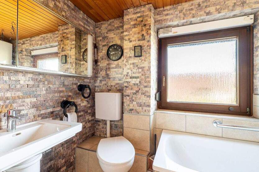 WEITBLICK: Doppelhaushälfte mit mediterranem Flair! 5 zimmer