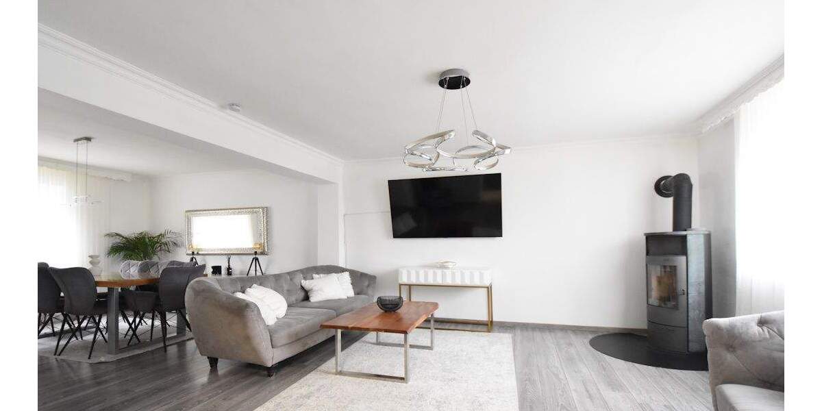 Einfamilienhaus Sinsheim - 9 Zimmer, 202 m&sup2;, 499.000&euro; | Angebot:25213142