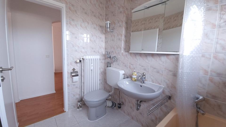 Etagenwohnung Mosbach - 2.5 Zimmer, 62 m&sup2;, 225.000&euro; | Angebot:26339706