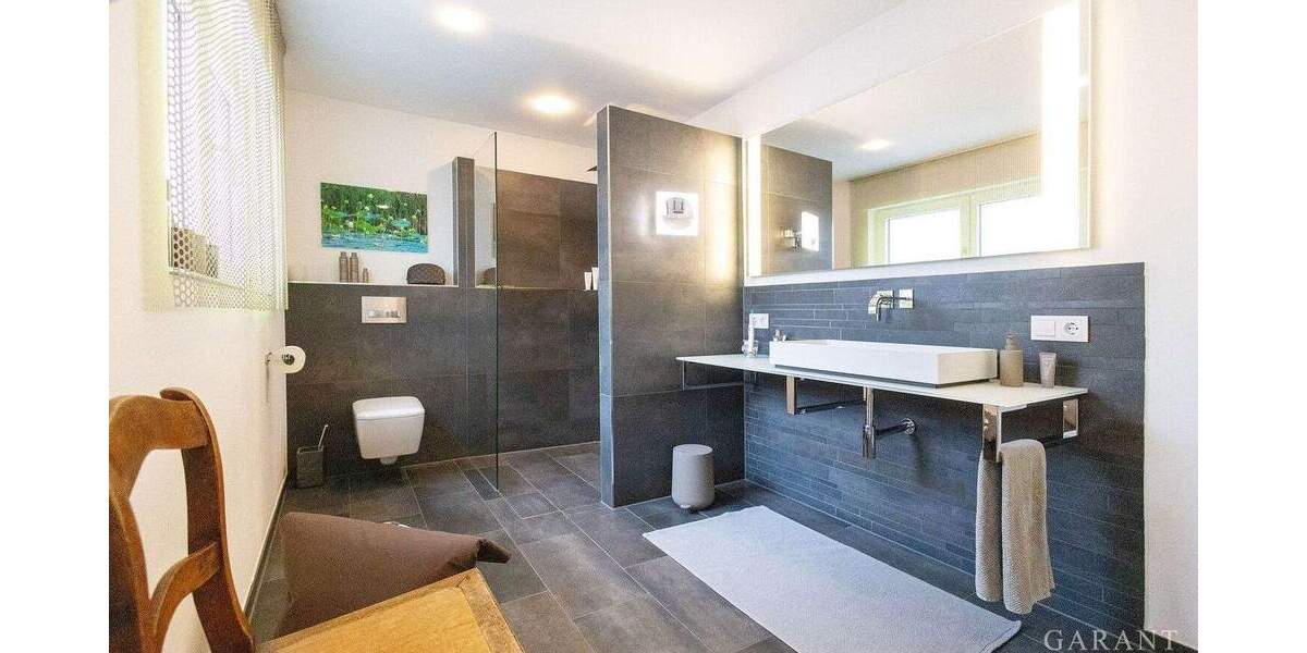 Reihenmittelhaus Talheim - 6 Zimmer, 217 m&sup2;, 895.000&euro; | Angebot:25682657