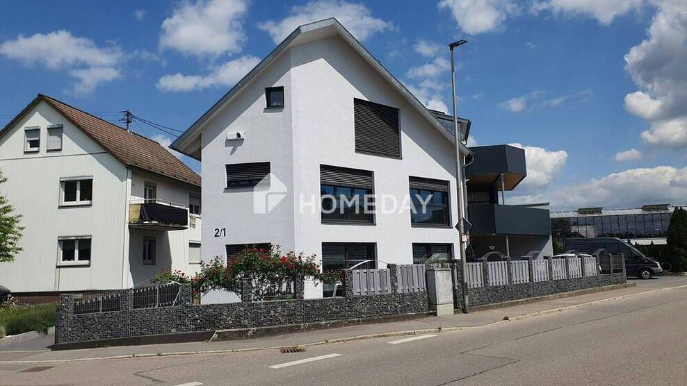 Großzügiger und luxuriöser Wohntraum - 98 m² Neubau mit EBK & Balkon