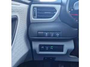 Suzuki Swift 1.2 Hybrid MT Club Klima Navi 2.500 km 17.990 € Obrigheim-Asbach 74847