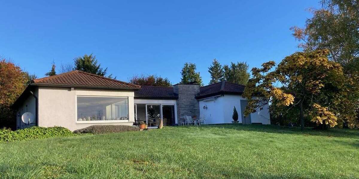 Einfamilienhaus Gundelsheim - 5 Zimmer, 220 m&sup2;, 649.000&euro; | Angebot:20737385