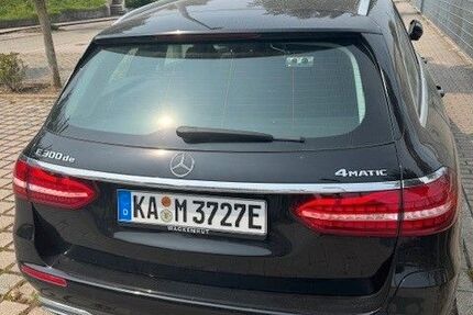 Mercedes E 300