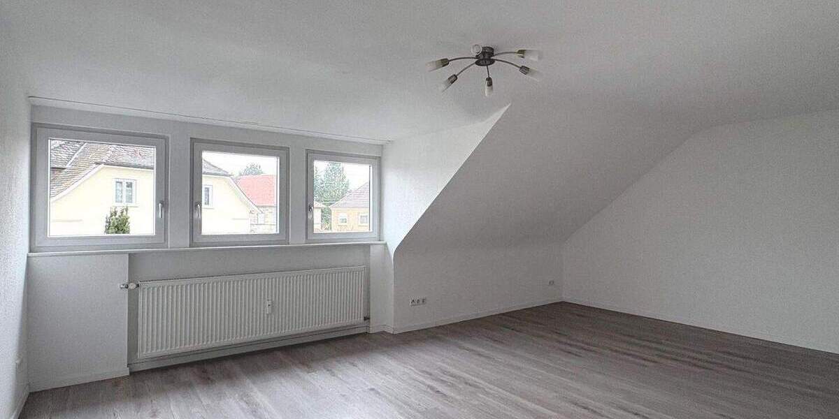 Etagenwohnung Ludwigsburg Nord - 4 Zimmer, 108 m&sup2;, 1.510&euro; | Angebot:24811564