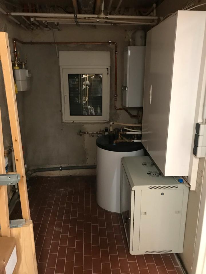 Haus statt Wohnung mit Einbauküche, Kamin, Klimaanlage Smart-Home