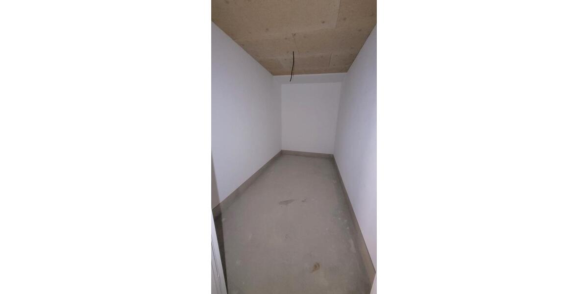 Etagenwohnung Bad Friedrichshall - 4 Zimmer, 91 m&sup2;, 1.400&euro; | Angebot:26687950