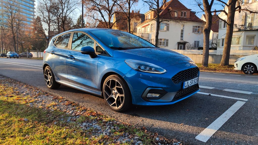 Ford Fiesta 65.850 km 16.400 € Ludwigsburg 71638
