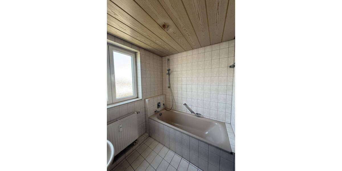 Etagenwohnung Bad Friedrichshall Plattenwald - 3 Zimmer, 81 m&sup2;, 259.000&euro; | Angebot:26192030
