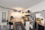 Investition mit Perspektive, sanierungsbedürftige 4- Zimmer Wohnung im Erdgeschoss
