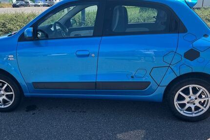 Renault Twingo 25.019 km 5.900 &euro; Öhringen 74613