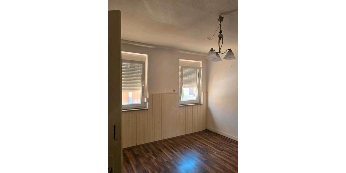 Etagenwohnung Lauffen am Neckar - 2 Zimmer, 66 m&sup2;, 555&euro; | Angebot:26268879