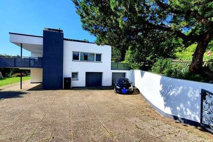 Haus Neudenau - 7 Zimmer, 292 m&sup2;, 775.000&euro; | Angebot:26216602