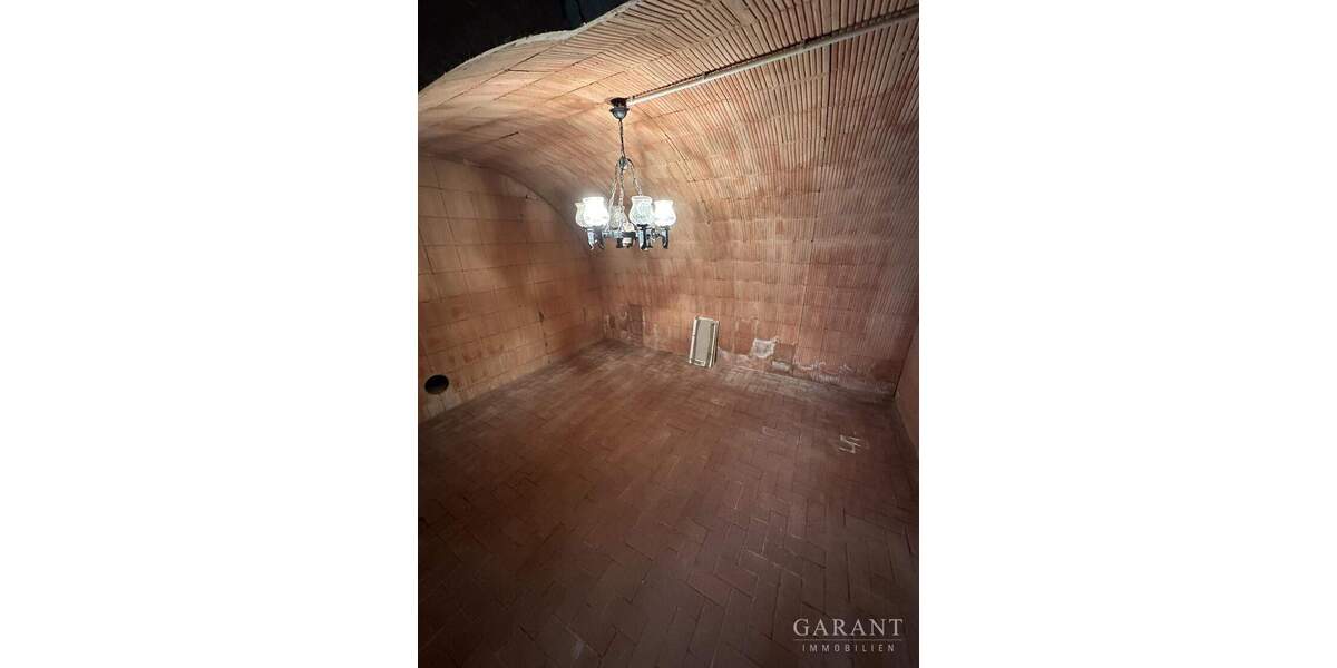 Einfamilienhaus Heilbronn Kernstadt - 6 Zimmer, 245 m&sup2;, 3.200&euro; | Angebot:25357310