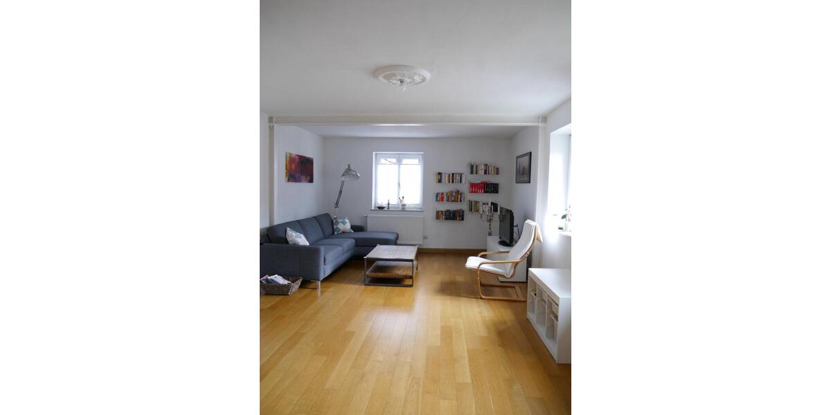 Bezugsfertig und provisionsfrei: Schöne 4-Zimmer-Wohnung für Natu 4 zimmer