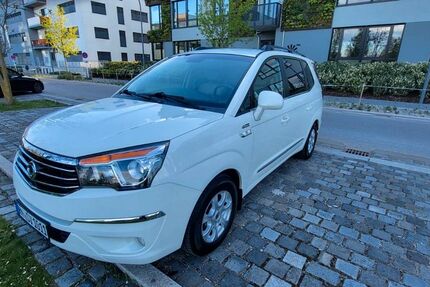 SsangYong Rodius 126.000 km 12.750 &euro; Heilbronn 74076