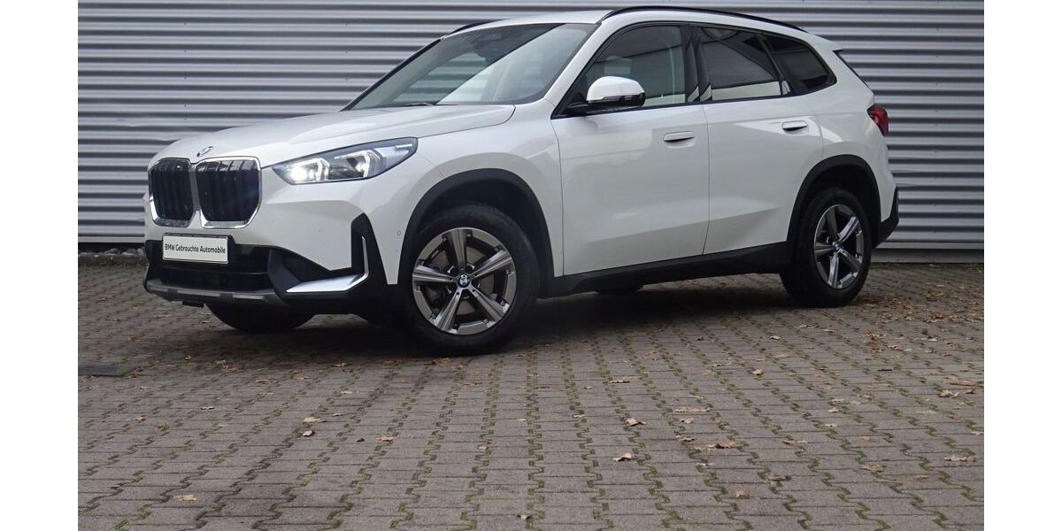 BMW X1 12.016 km 32.725 &euro; Bietigheim-Bissingen 74321