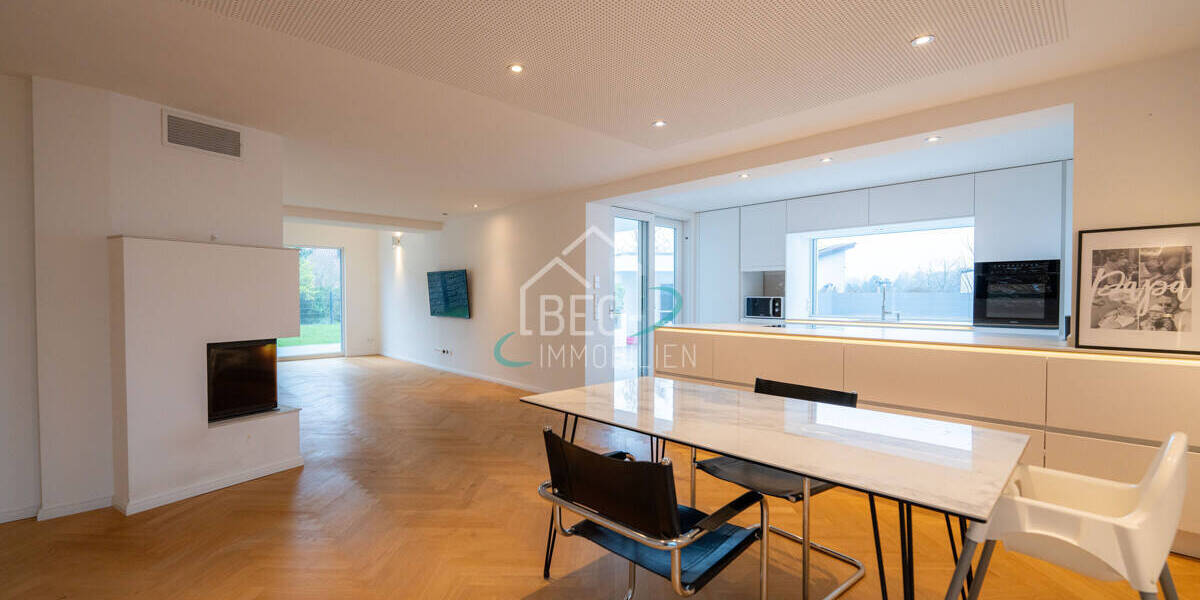 Einfamilienhaus Mainhardt - 5 Zimmer, 195 m&sup2;, 2.700&euro; | Angebot:26330441