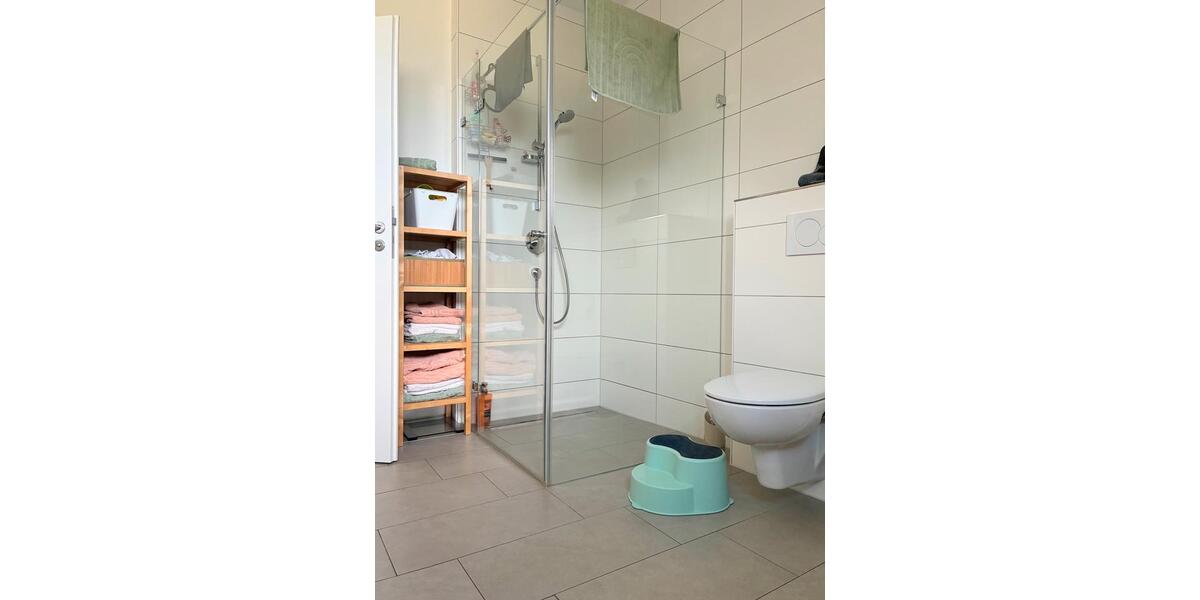 Etagenwohnung Backnang - 4 Zimmer, 94 m&sup2;, 1.150&euro; | Angebot:26535939