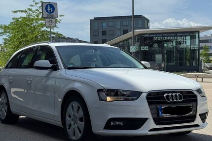 Audi A4 141.900 km 11.400 &euro; Walheim 74399